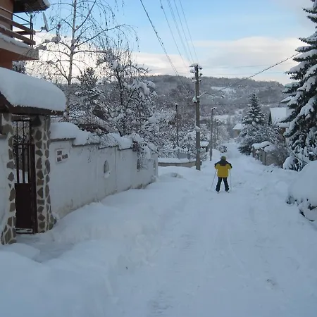 Hadjibulevata 3* Kovachevtsi