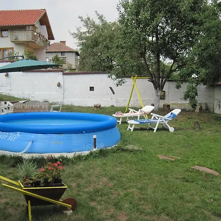 Casa de hóspedes Hadjibulevata 3*