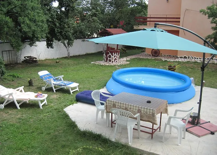 ゲストハウス Hadjibulevata Kovachevtsi